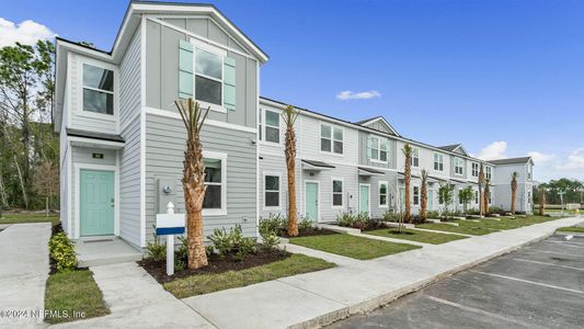 New construction Townhouse house 134 Elmhurst Lane, Saint Augustine, FL 32084 - photo 0