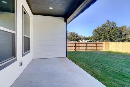 New construction Single-Family house 4913 Wichita Street, Granbury, TX 76048 - photo 26 26