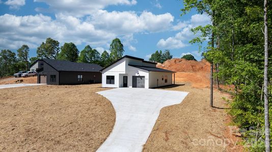 New construction Single-Family house 921 Overlook Dr Sw, Unit 5, Lenoir, NC 28645 - image