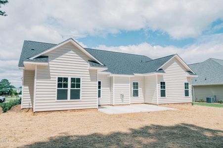 New construction Single-Family house 219 Crescent Dr, Dunn, NC 28334 - image