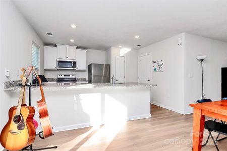 New construction Single-Family house 5209 Wolfridge Ave, Charlotte, NC 28214 - image 15