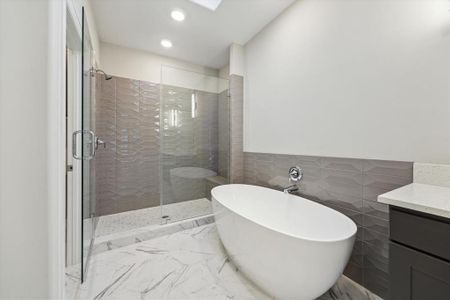 New construction Single-Family house 812 Glowing Dawn Dr, Houston, TX 77018 null- photo 19 19