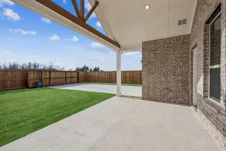 New construction Single-Family house 440 Lost Creek Trl, Waxahachie, TX 75165 - image 3