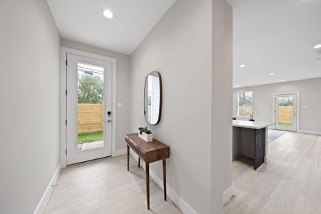 New construction Single-Family house 8672 Easthaven Blvd, Houston, TX 77075 - image 5