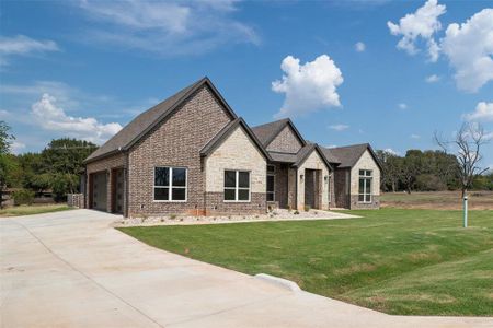 New construction Single-Family house 2416 Candlestick Dr, Granbury, TX 76049 - image 2