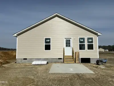 New construction Single-Family house 52 Grace Pond Ave, Benson, NC 27504 - image