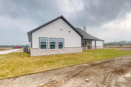 New construction Single-Family house 254 County Rd 4615, Wolfe City, TX 75496 - image