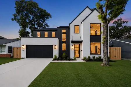 New construction Single-Family house 1212 Candlelight Ln, Houston, TX 77018 - image
