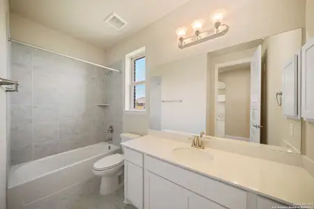 New construction Single-Family house 9306 Chilmark Path, San Antonio, TX 78263 plan Leander - image 5