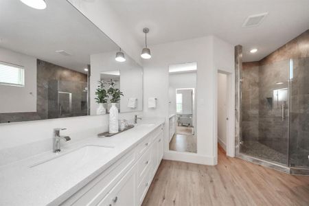 New construction Single-Family house 1047 Glenn Ave, Houston, TX 77088 null- photo 26 26