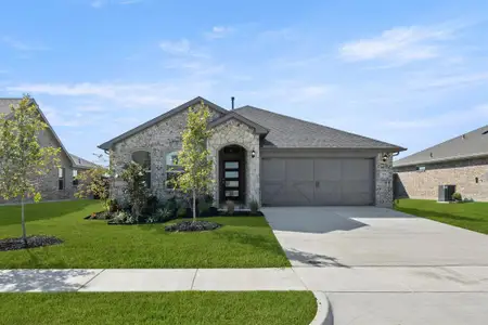 New construction Single-Family house 725 Scarlet Sage, Waxahachie, TX 75165 - image