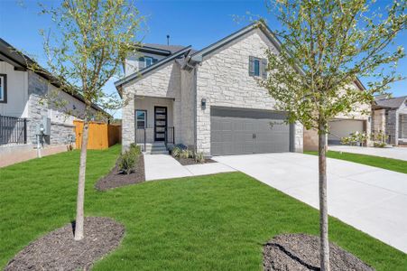 New construction Single-Family house 186 Grayson Elm Pass, Dripping Springs, TX 78620 plan Vienna - Central Series - image