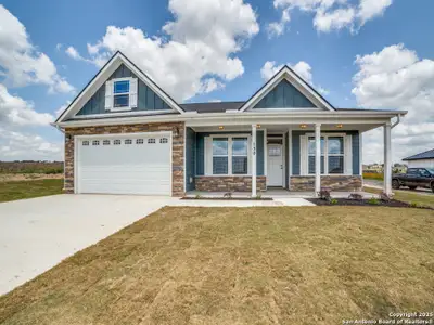 New construction Single-Family house 153 Merion Ln, La Vernia, TX 78121 plan Brentwood - image