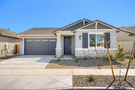 New construction Single-Family house 25965 N 171St Dr, Surprise, AZ 85387 plan Sage Plan 4022 - image