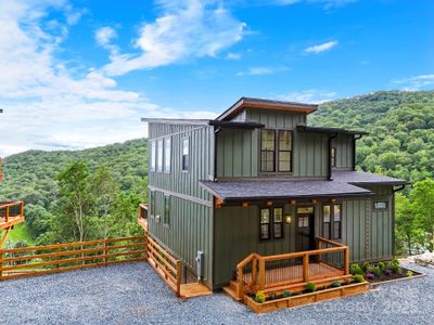 New construction Single-Family house 405 Snowcloud Dr, Seven Devils, NC 28604 - image