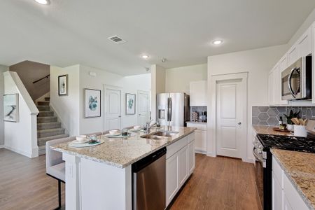 Patriot Estates by Brightland Homes in Venus - photo 14 14