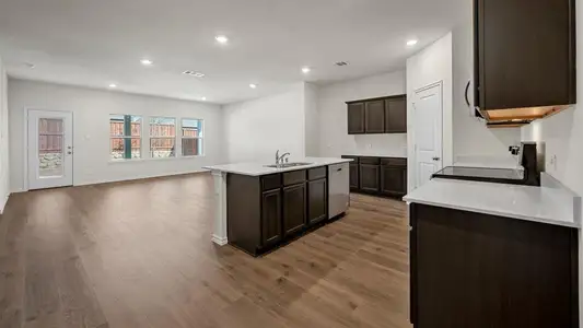 New construction Single-Family house 4108 Limestone Bluff Dr, Celina, TX 75009 plan Ozark - image