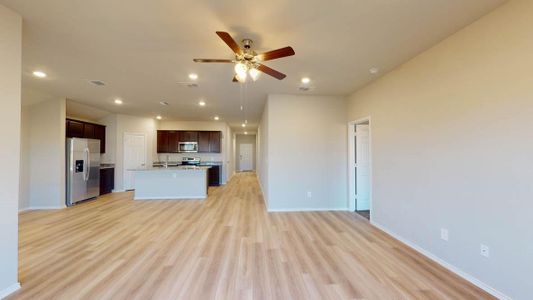 New construction Single-Family house 214 Rearden Blvd, Jarrell, TX 76537 Cali- photo 12 12