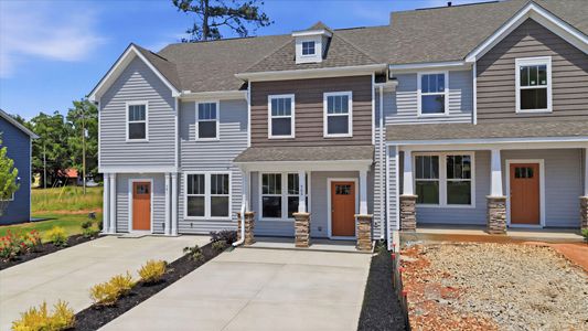 New construction Townhouse house 303 Speyside Ln, Anderson, SC 29621 plan Churchill - image