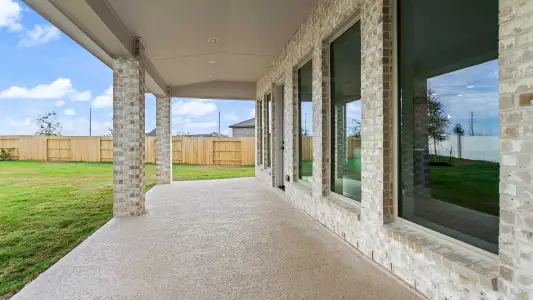 New construction Single-Family house 6619 Sparkling Citrus St, Manvel, TX 77578 plan 3593W - image 4