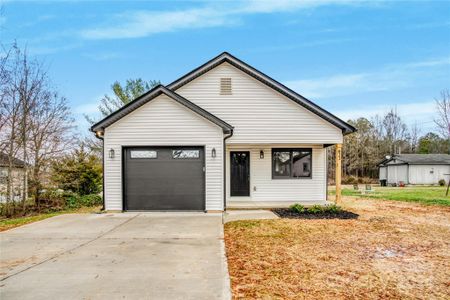 New construction Single-Family house 623 Edna Graves Way, Cherryville, NC 28021 - photo 0