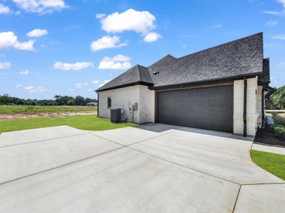 New construction Single-Family house 2000 Forest Bridge Dr, Azle, TX 76020 - image
