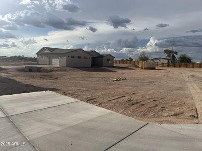 New construction Single-Family house 35504 W Jefferson St, Tonopah, AZ 85354 - image