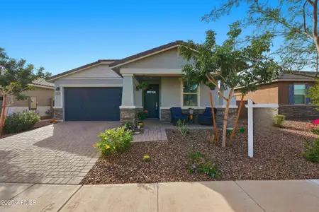 New construction Single-Family house 17285 W Running Deer Trl, Surprise, AZ 85387 - image