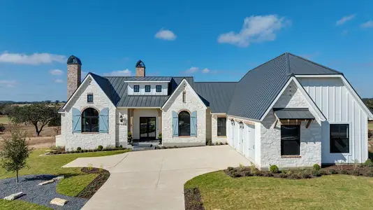 New construction Single-Family house 4412 Comanche Trace Dr, Kerrville, TX 78028 - image
