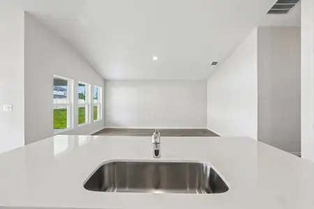 New construction Single-Family house 1362 Palmeroy Rd, Haines City, FL 33844 plan Valeria - image 9