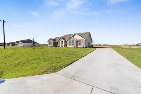 New construction Single-Family house 1110 County Rd 200, Valley View, TX 76272 - image