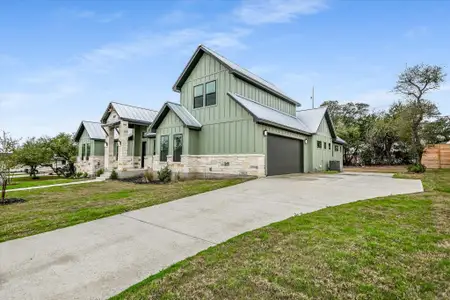 New construction Single-Family house 32 Peace Pipe, Wimberley, TX 78676 - image