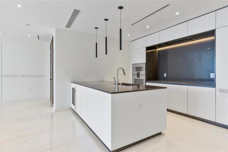 New construction Condo house 300 Biscayne Blvd Wy, Unit 903, Miami, FL 33131 - image 9