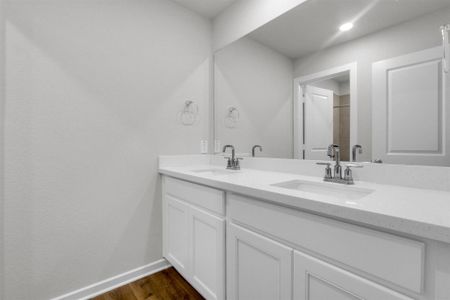 New construction Single-Family house 149 Angelina Trl, Mont Belvieu, TX 77535 plan Mallorca - image 11