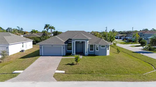 New construction Single-Family house 4689 Sw Tacoma St, Port St. Lucie, FL 34953 - image