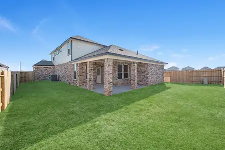 New construction Single-Family house 2109 Sunflower View St, Fulshear, TX 77423 plan 269 - image 3