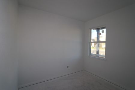 New construction Single-Family house 101 Beartooth Wy, Hutto, TX 78634 Bosque 2- photo 16 16