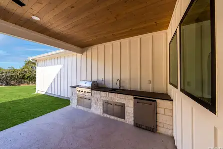 New construction Single-Family house 736 Mountain Creek Trl, Boerne, TX 78006 - image 4