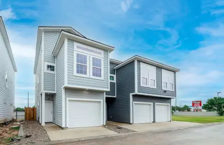 New construction Townhouse house 18834 Elegance Ave, Spring, TX 77379 - image
