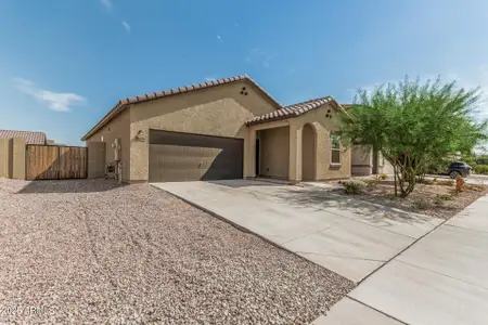 New construction Single-Family house 19236 W Pierson St, Litchfield Park, AZ 85340 - image