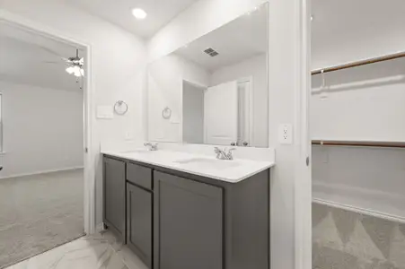 New construction Single-Family house 404 Comanche Dr, Cleburne, TX 76033 plan Lincoln - image 12