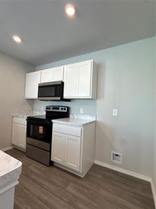 New construction Single-Family house 227 Rd 5821, Cleveland, TX 77327 plan Madison - image 3