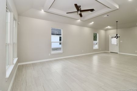 New construction Single-Family house 8026 Airlift Ave, San Antonio, TX 78227 null- photo 11 11