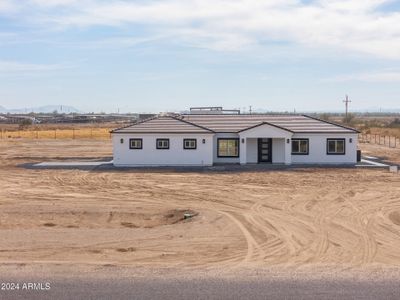 New construction Single-Family house 43521 W Carefree Place, Maricopa, AZ 85138 - photo 0