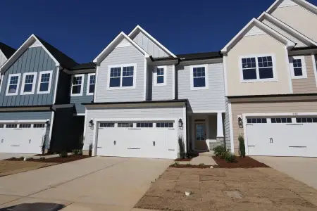 New construction Townhouse house 3104 Cathedral Comb Dr, Apex, NC 27502 plan Mimosa - Interior Home - image
