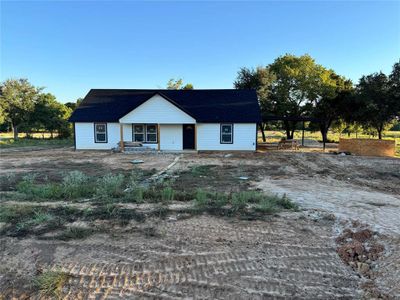 New construction Single-Family house 1046 Hereford Drive, Springtown, TX 76082 - photo 0