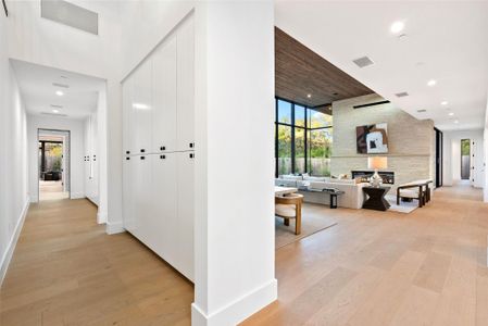 New construction Single-Family house 1604 Barclay Dr, Austin, TX 78746 - image 16