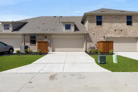 New construction Townhouse house 650 Oakridge Dr, Wylie, TX 75098 plan Dublin - image