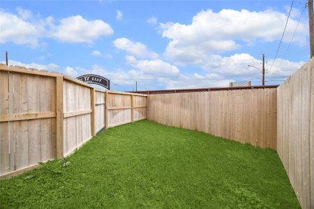 New construction Single-Family house 303 Marcella St, Unit G, Houston, TX 77091 null- photo 14 14