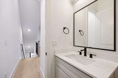 New construction Single-Family house 947 Blackshire Ln, Houston, TX 77055 plan The Rosalie - image 13